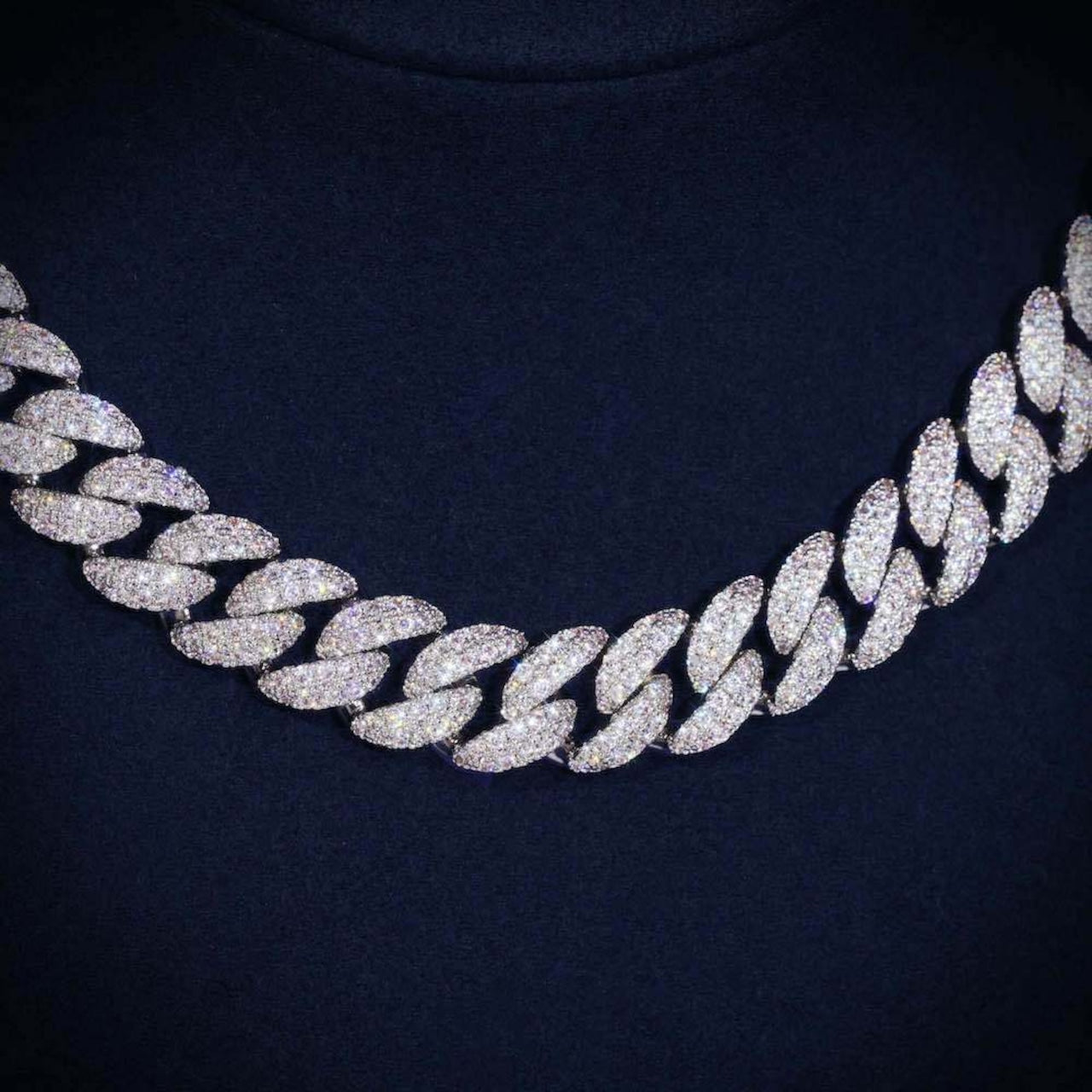 【Moissanite】 Iced Out Miami Cuban Chain Necklace【10mm】